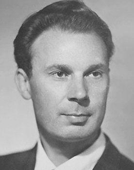 Yuri Leonidov as Dmitriy