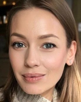 Evgeniya Loza as 
