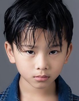 Parinphop Pahoul as Young Joy