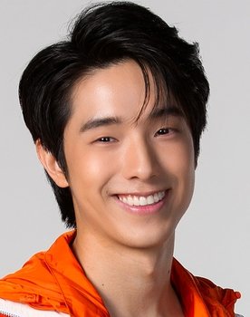 Kay Lertsittichai as Ken