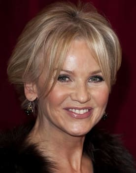 Lisa Maxwell