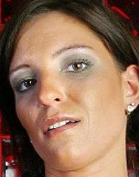 Nikki B.