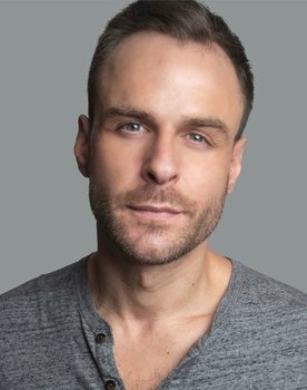 Eric Ulloa as Peron