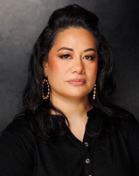 Annidette Puni as Cecilia