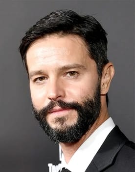 Jason Behr as John Livien