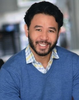 Karmann Bajuyo as Mark