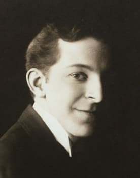 Julian Noa