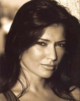 Natalie James as Trish