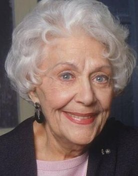 Huguette Oligny as La mère d'Élisabeth