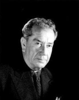 Salvador Quiroz as 