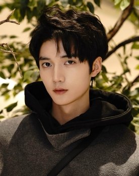 Wang Peiyan as Chen Yiren