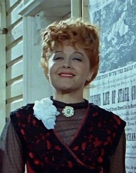 Kitty Mattern as Ulrike-Marie - Prinzessin von Tübingen