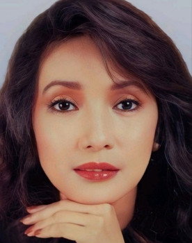 Ita Mustafa as Meinar