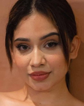 Shehani Kahandawala as Dayana