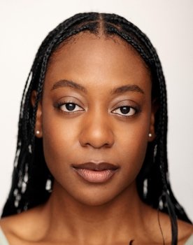 Mia del Giudice as Malikah