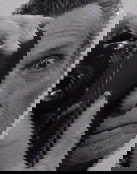 Sylvio Lanna as Self