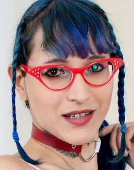 Flowergoth Roze