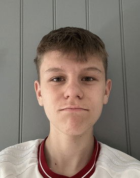 Oliver Jones as Detective