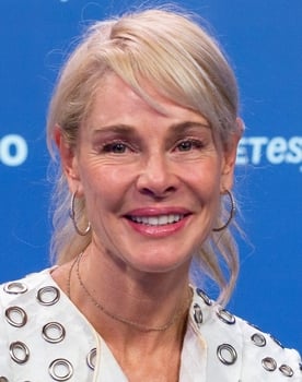 Belén Rueda as Candela Bermejo