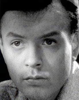 Voldemar Zenbergs as Марис - сотрудник КГБ