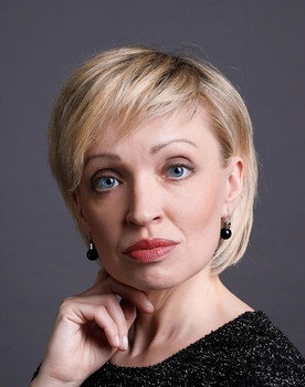 Светлана Васина as директриса