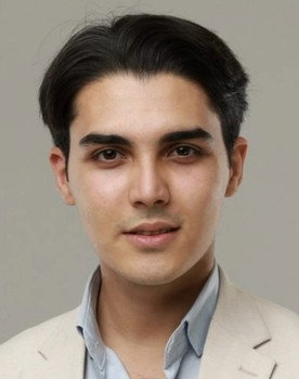 Ilhan Sadigov as Beyrak