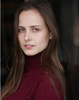 Pauline Chalamet as Sadie