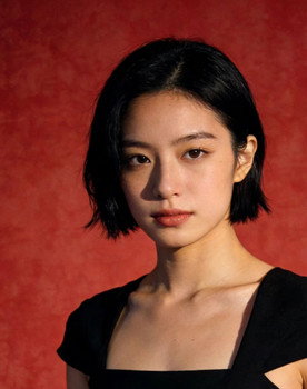 劳拉·冯 as Wahine（瓦吉涅）