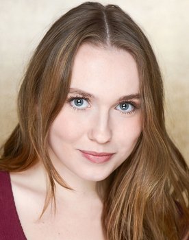 Veronika Slowikowska as 