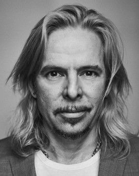 Jackson Wright as Robert