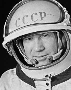 Alexei Leonov as Self