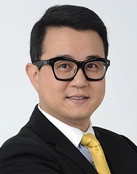 Miguel Choi as Dr. Chan
