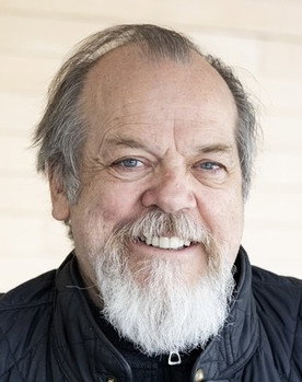 Guy Nadon as Maître