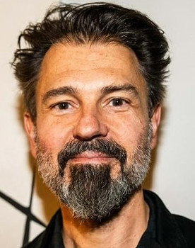 Nathan Larson