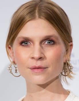 Clémence Poésy