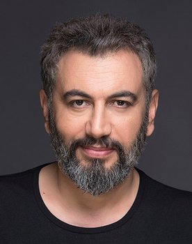 Ali Savaşçı as 