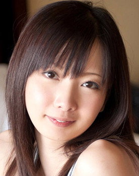 芹泽绢