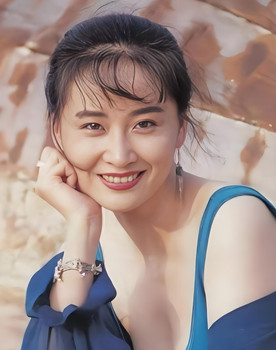 于莉