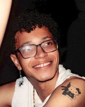 Caio Marques as Locutor de Rádio (Carlos Eduardo)