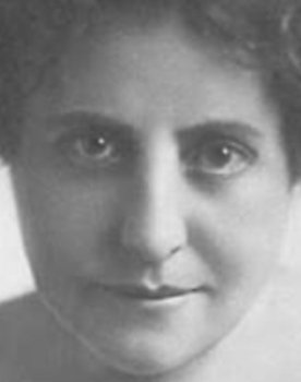 Alice Davenport as Actress