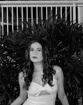 Raphaela Moraes as Rosabella Donatella