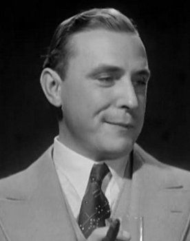 Arthur Vinton as Murphy