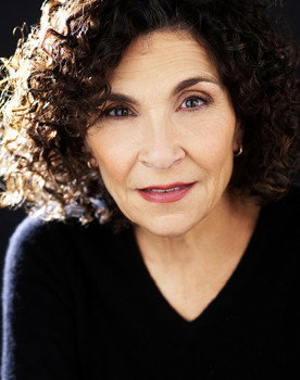 Polly Kreisman as Shelly