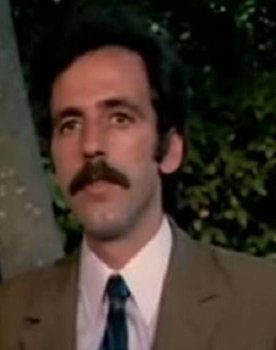 Stavros Kalaroglou as Kosmas Raptis