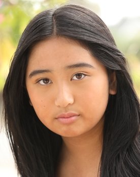 Abigail Estrella as Princess Rosa (voice)