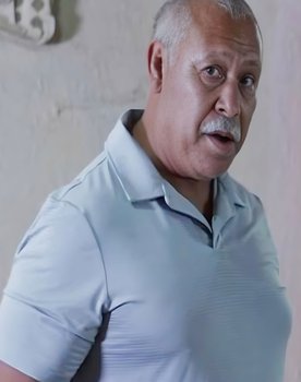 Joel Navarro as Commander Ponce