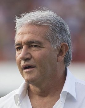 Jorge Burruchaga as 