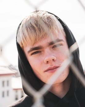 Baldur Einarsson as Thór