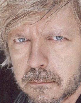 Renaud as Lui-même