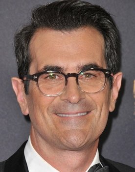Ty Burrell as Dr. Oliver Barnes